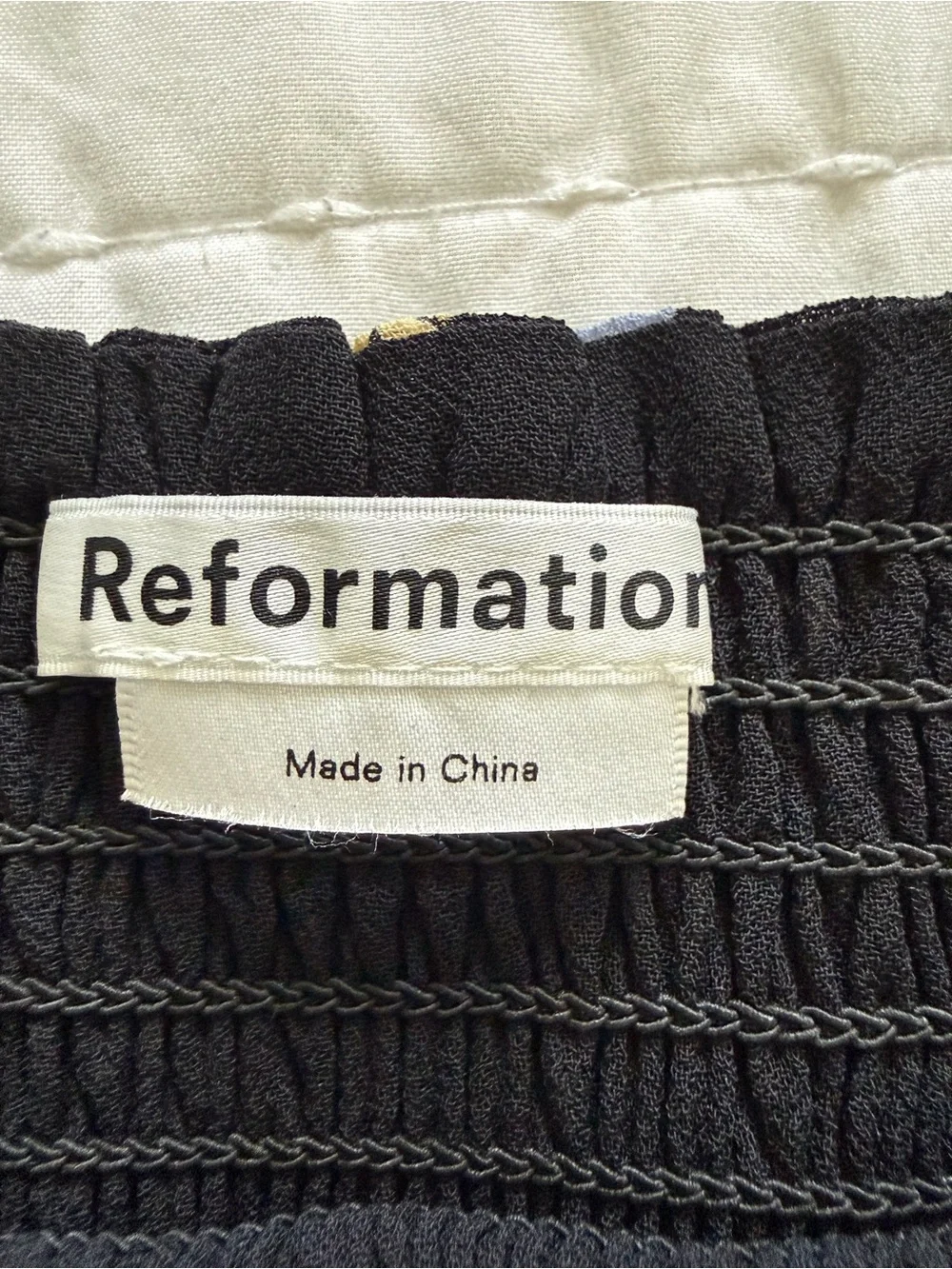 Reformation Freesia Smocked Puff Sleeve  black Top size xs